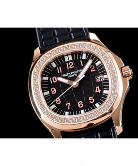 파텍필립 아쿠아넛 35mm-12 쿼츠 5068R-001